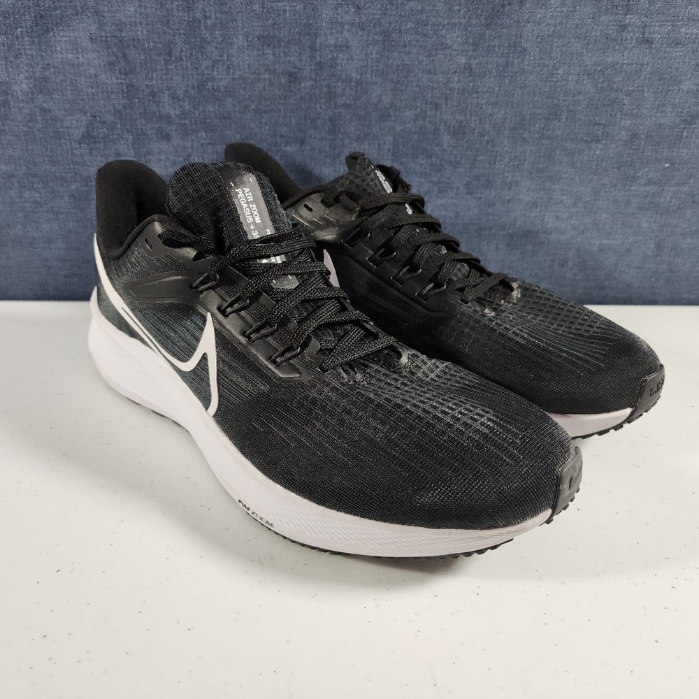 Nike Air Zoom Pegasus 39 DH4072-001 Size 10 Womens Black/White Running Shoes